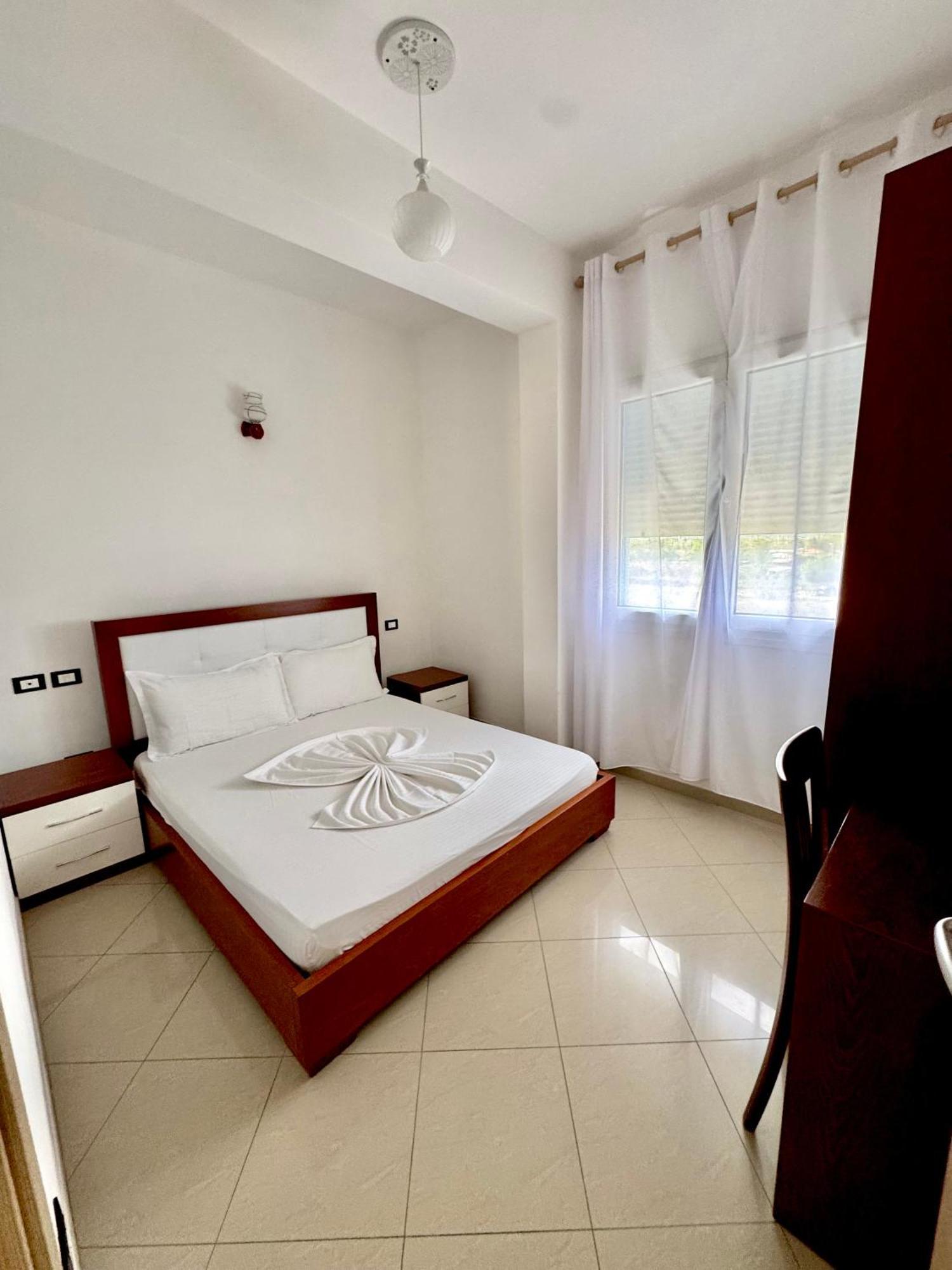 Blue Paradise Hotel أوريكوم المظهر الخارجي الصورة