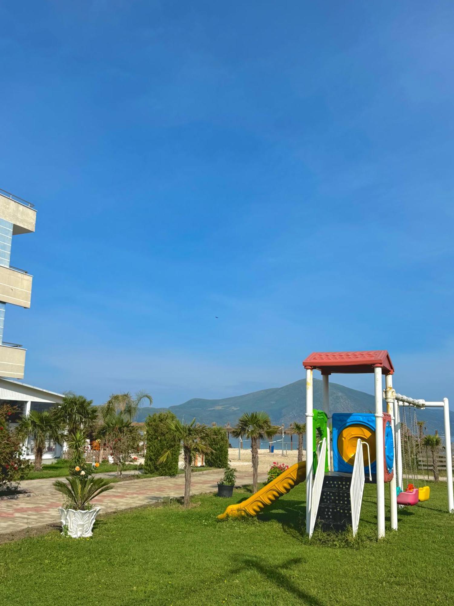 Blue Paradise Hotel أوريكوم المظهر الخارجي الصورة