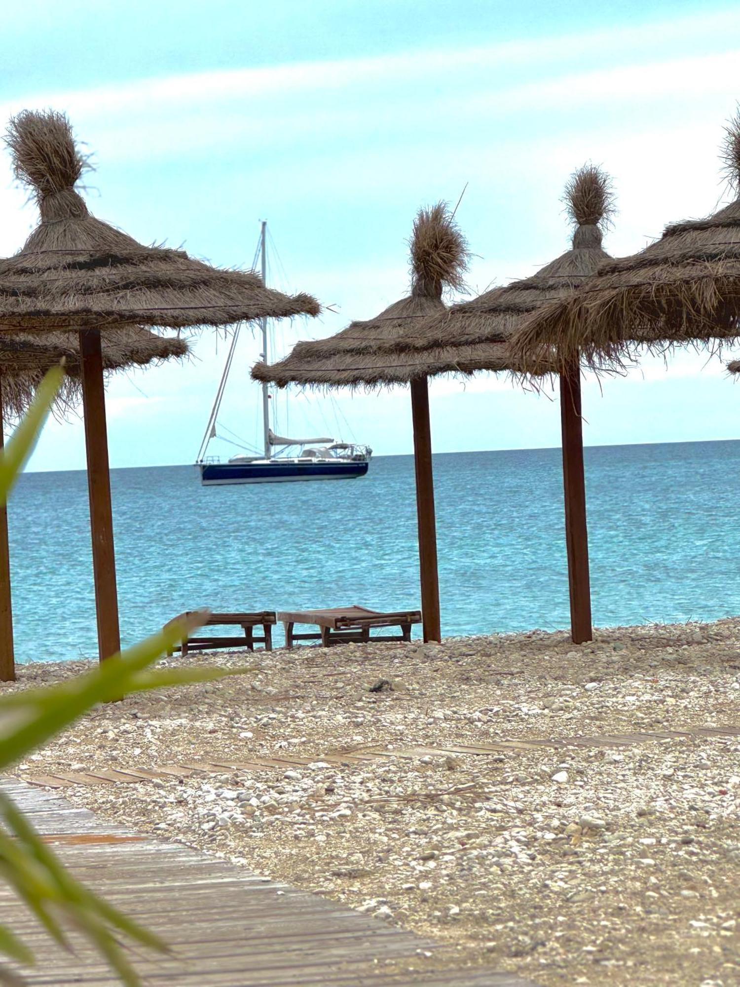 Blue Paradise Hotel أوريكوم المظهر الخارجي الصورة