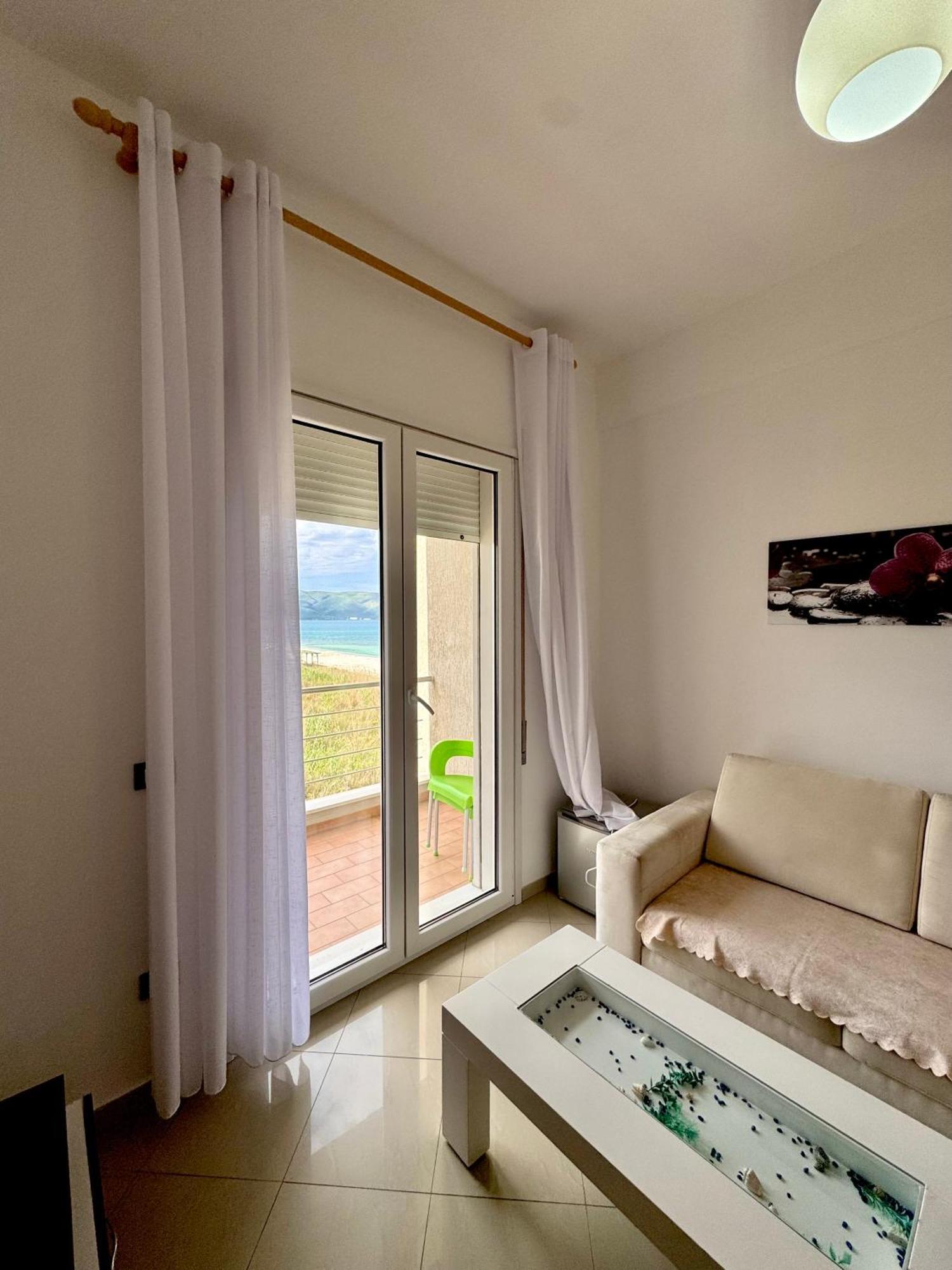 Blue Paradise Hotel أوريكوم المظهر الخارجي الصورة