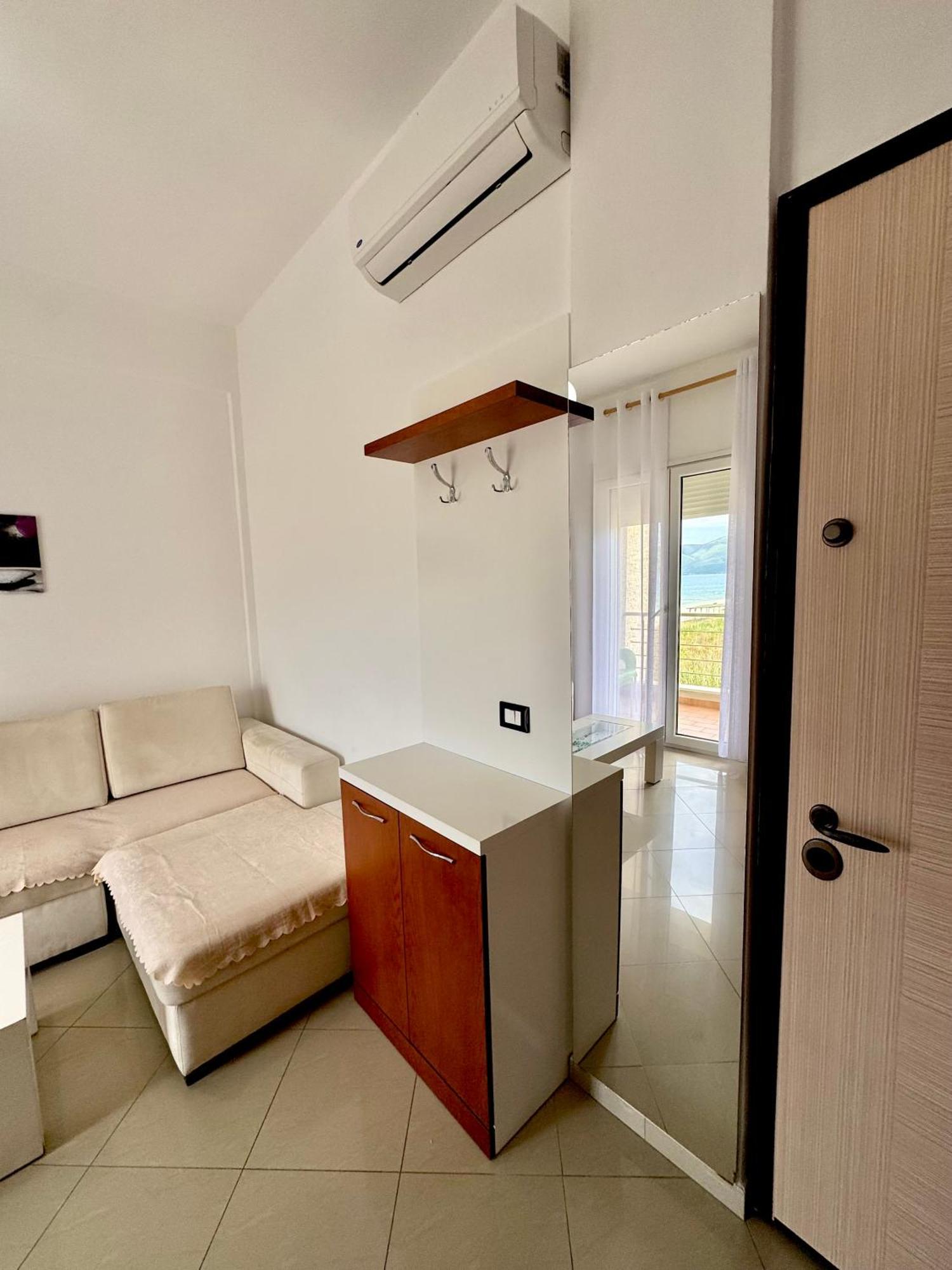 Blue Paradise Hotel أوريكوم المظهر الخارجي الصورة